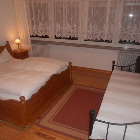 Hotel Adam Саарбрюкен Стая снимка